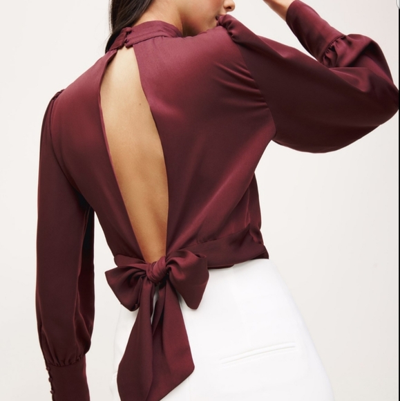 COPY - Dynamite Blouse - Picture 1 of 4